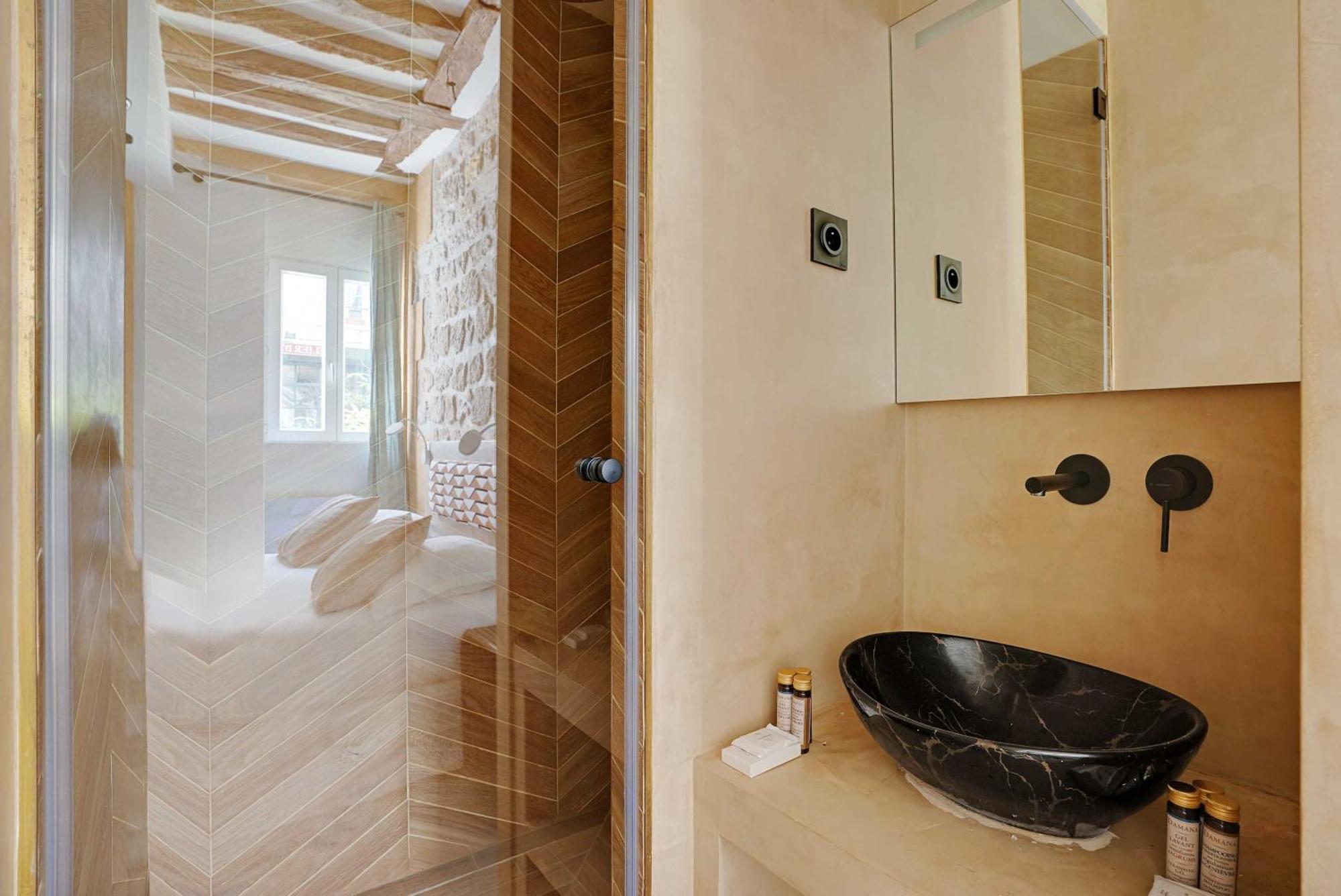 Spacious Apartment - 4Br-10P - Place Des Vosges パリ エクステリア 写真